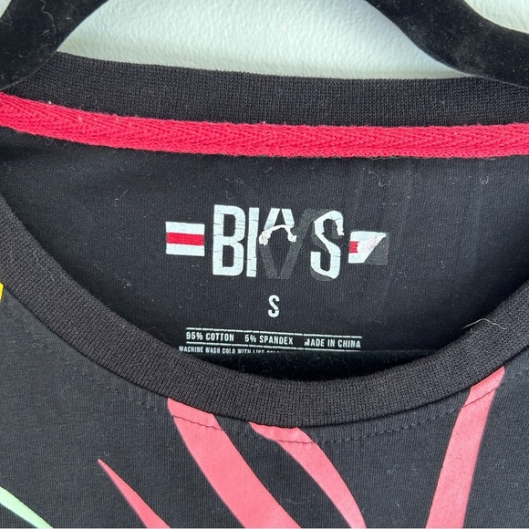 Bias Black Love Allover Print Embroidered Short Sleeve Tee Small - Picture 4 of 5